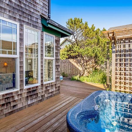 ニューポート Bennington Houseヴィラ エクステリア 写真